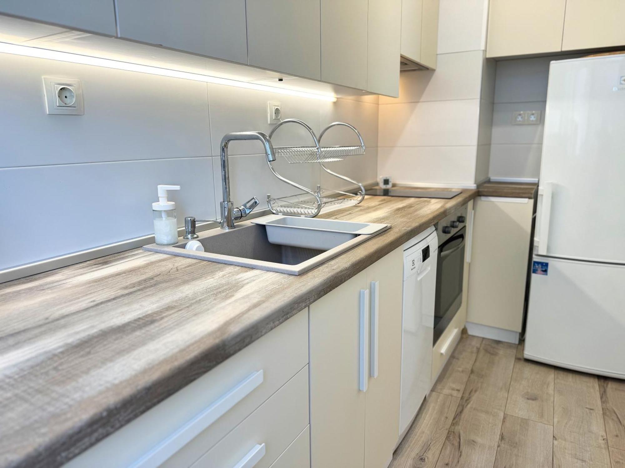 Restful Apartment For 4 Guests In Burgas Exterior foto